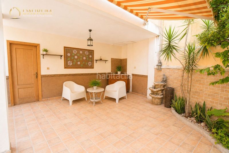 Foto 040f402d-bd8d-4b2f-8807-83dd1009ed5b. Duplex avec parking dans Centro Mutxamel