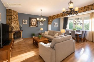Dúplex  Calle sant francesc. Fantástica vivienda en venta de 3 habitaciones en mutxamel