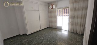 Pis  Calle pi y margall. Fantástica vivienda en venta de 3 habitaciones en el centro de s