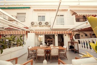 Casa a schiera  Calle biar. Fantástico chalet adosado en venta con 2 habitaciones en tamarit