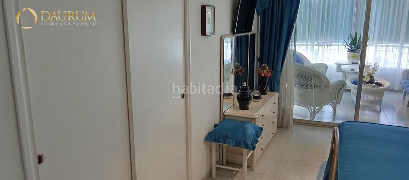 Foto 5a6b6bae-6679-4804-b70f-2e039088d4fd. Pis amb piscina a Playa Levante Benidorm