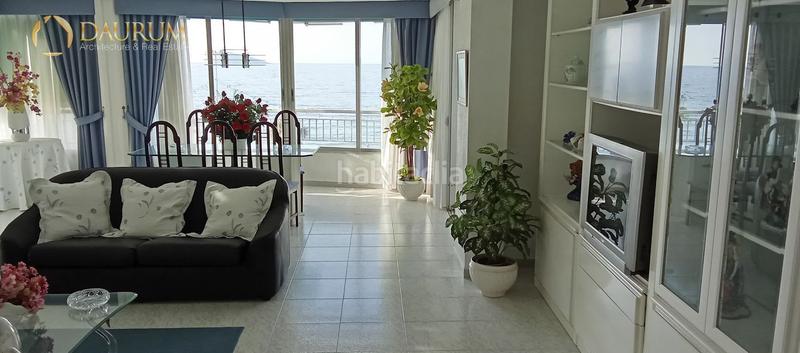 Foto a169de7c-69c7-47ee-84ee-7d345a3283d7. Pis amb piscina a Playa Levante Benidorm