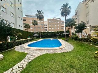 Appartement  Calle britania. Fabuloso piso con terraza en alicante golf