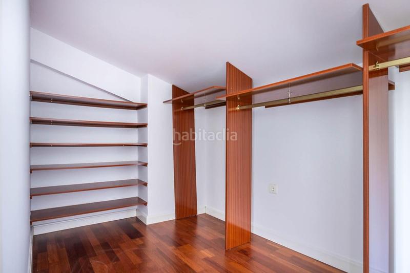 Foto 12a852e8-84ed-41ab-bcca-00e91db419ce. Rent towny house with heating parking in Colegio Europa Espartinas