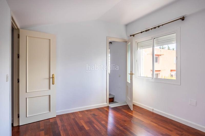 Foto 1ee34762-ae5a-4ff4-b97f-160fa8600a22. Rent towny house with heating parking in Colegio Europa Espartinas