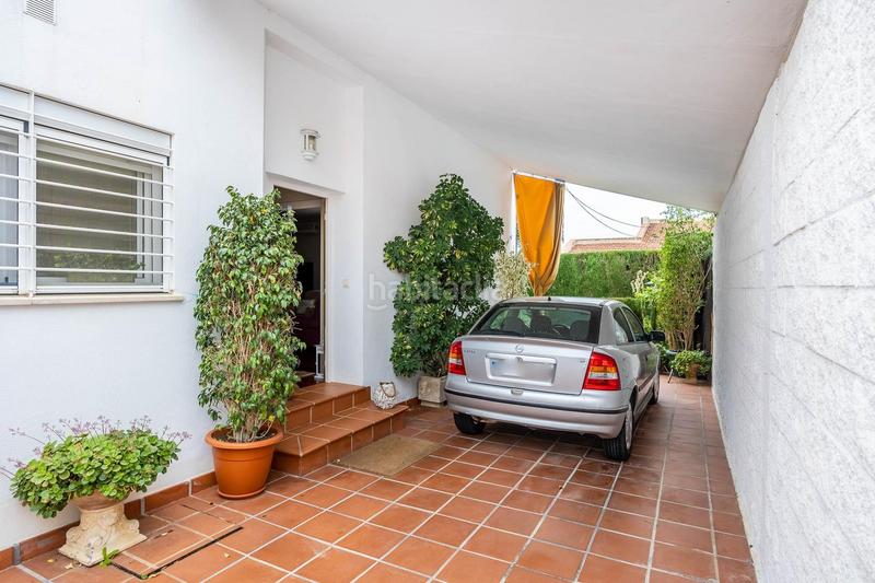 Foto 3becee4e-d157-4bf8-8d60-be41b98a44a5. Rent towny house with heating parking in Colegio Europa Espartinas