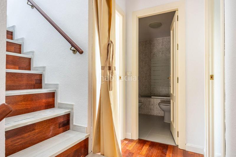 Foto b22e569e-cf56-4499-ae6b-75842982423e. Rent towny house with heating parking in Colegio Europa Espartinas