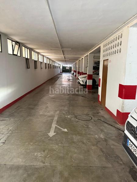 Foto 3abf0a4d-cc58-472b-85a3-10011ec39d71. Parking voiture dans Triana Oeste Sevilla