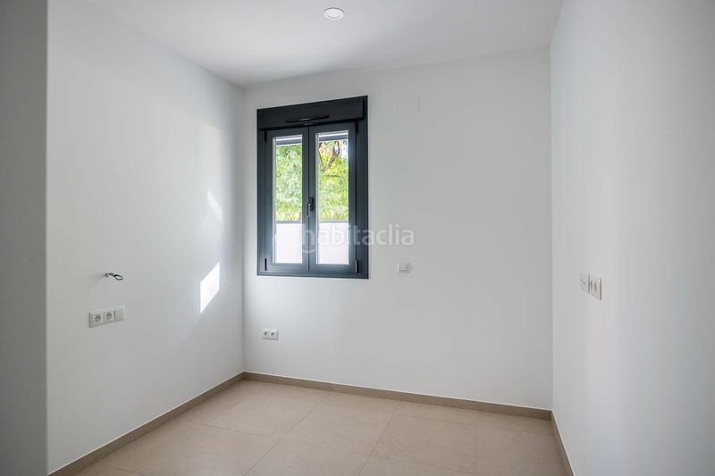 Foto 5adc6616-3e33-48f2-bb83-1a816af12dcd. Flat in calle calle de la rambla de almería in Bellavista Sevilla