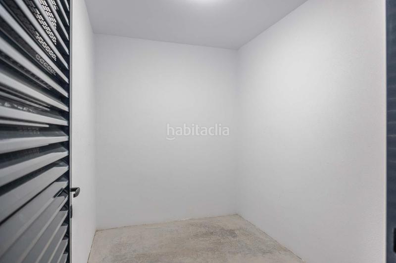 Foto 760e0ddd-39d5-48ad-abce-8b5a7a0f714e. Flat in calle calle de la rambla de almería in Bellavista Sevilla