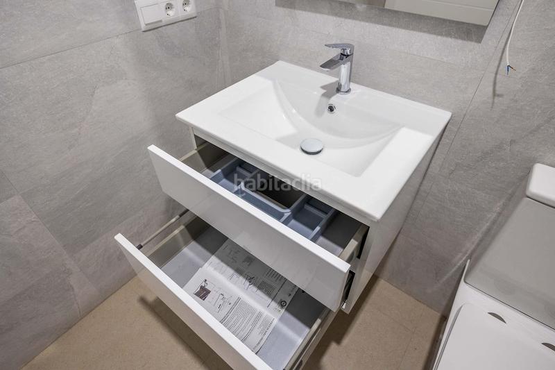 Foto 77c224f2-62a9-4250-8710-2a3324ed9714. Flat in calle calle de la rambla de almería in Bellavista Sevilla