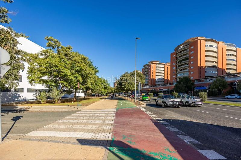 Foto be4e4044-ff63-485a-b81e-136bf61bfa68. Flat in calle calle de la rambla de almería in Bellavista Sevilla