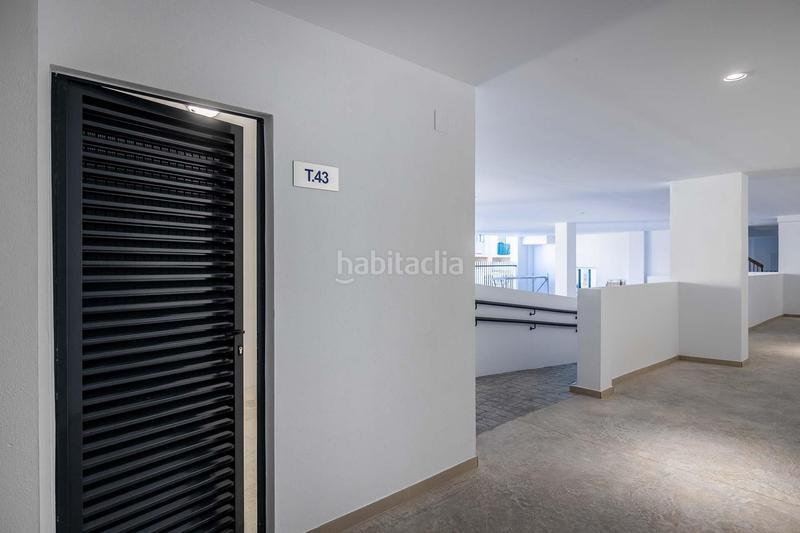 Foto f043c685-888d-4f6f-a793-3e603db1d4d2. Flat in calle calle de la rambla de almería in Bellavista Sevilla