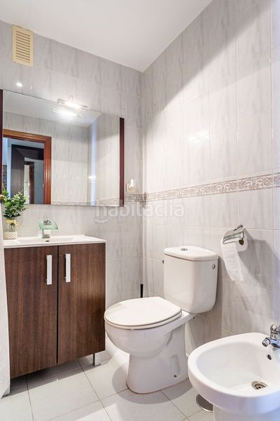 Foto c5168f24-5835-4fe8-b419-69b187bf23a6. Location appartement dans Algaba (La)
