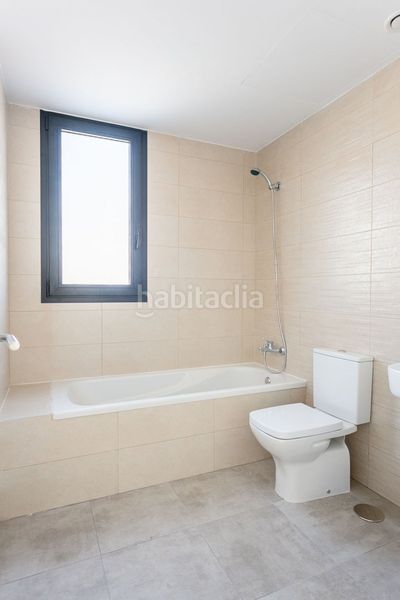 Foto 26986892-5e15-4ca3-99e9-24bda46500c2. Àtic amb calefacció aparcament piscina a Nuevo Bulevar Mairena del Aljarafe
