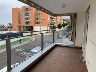 Miete Etagenwohnung  Calle juan sebastian elcano. Aquiler sin mubles en mairena 3 habitaciones garaje y trastero