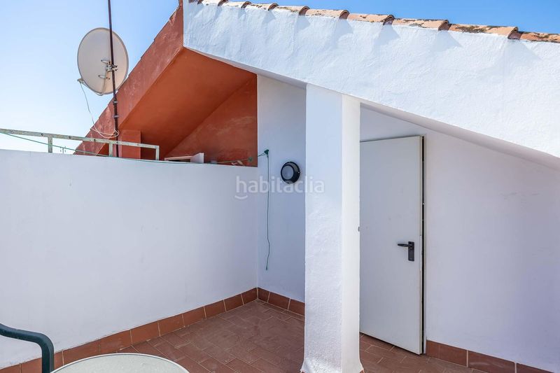 Foto 31df09ce-49d9-4d13-986d-2a8f8e6560ec. Casa amb aparcament a Castilleja de la Cuesta