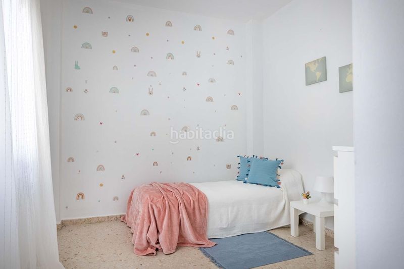 Foto dc11c19e-4c5b-4cea-975f-d0cf0338f686. Casa amb aparcament a Castilleja de la Cuesta