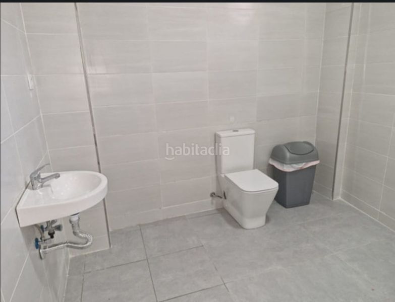 Foto 7b3be077-2c5d-48fe-a309-7c09807ca77d. Location local commercial dans Centro-San Felipe-Huerta Fava Línea de la Concepción (La)
