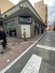 Lloguer Local Comercial en Centro-San Felipe-Huerta Fava. Local situado en pleno centro de la lnea de la concepcin