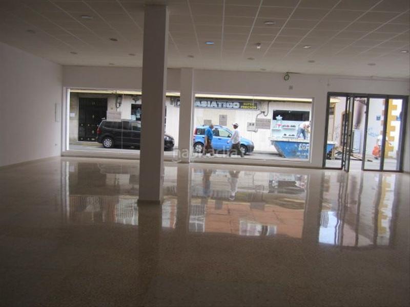 Foto ac9bb72d-fc60-4f3d-acb8-891f3d490e02. Location local commercial dans Centro-San Felipe-Huerta Fava Línea de la Concepción (La)