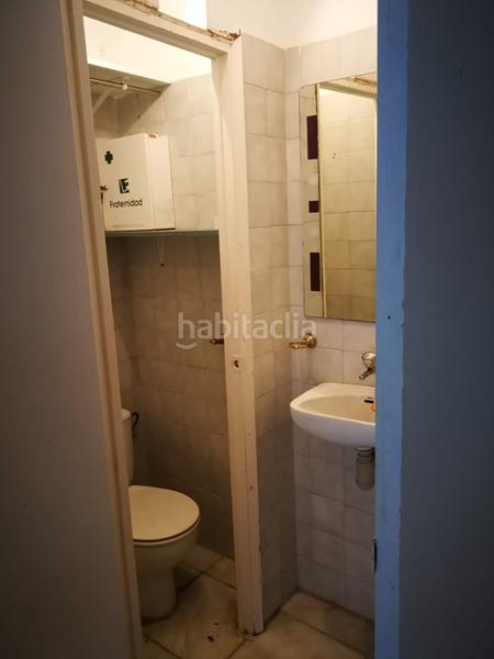 Foto eed863fc-d457-4ea9-8fc8-07a6a0ad95e0. Lloguer local comercial a Centro-San Felipe-Huerta Fava Línea de la Concepción (La)