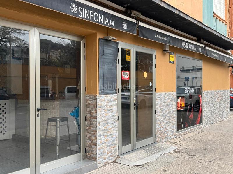 Foto 1f367b47-c8bb-4fa8-b42f-488f1a0f4571. Location local commercial dans La Reconquista - El Rosario Algeciras