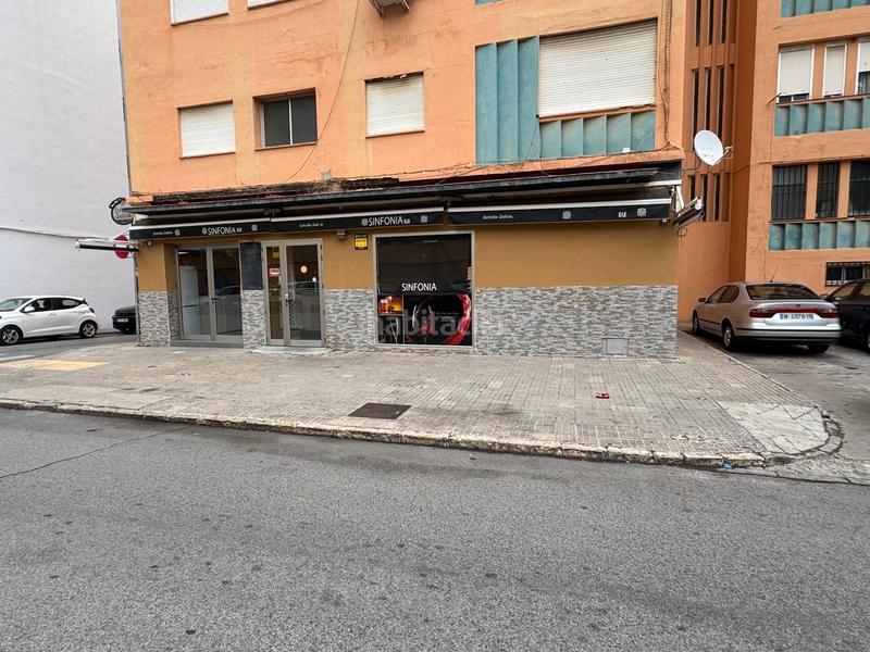 Foto fb4c93ca-1915-4795-a178-cbf96088a83b. Location local commercial dans La Reconquista - El Rosario Algeciras