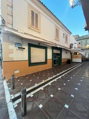 Lloguer Local Comercial a Centro-San Felipe-Huerta Fava. Local en pleno centro de la linea