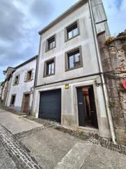 Casa adossada  Rúa da costiña do monte. Adosado en pleno barrio de san pedro en santiago de compostela