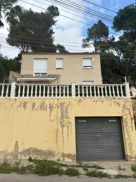 Foto fbee8b12-b1b4-4950-9bf8-835a3d980b2a. Maison avec chauffage dans Sant Cebrià de Vallalta