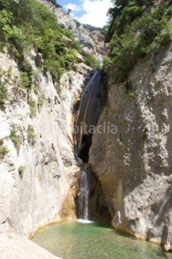 Foto 0c157a82-448a-41e1-90f2-37b6cf9b35e8. Casa amb calefacció a Sales de Llierca