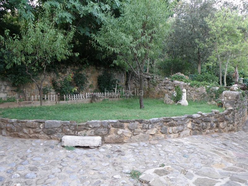 Foto 4722c3b4-d9f0-43b1-8601-e27b3c6ce758. Casa amb calefacció a Sales de Llierca