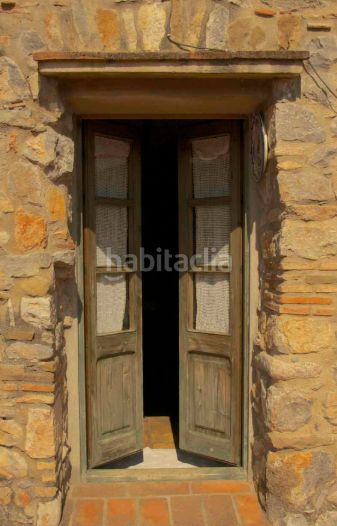 Foto 4cb7489a-c99c-4681-abb4-bc0f69f8b87b. Casa amb calefacció a Sales de Llierca