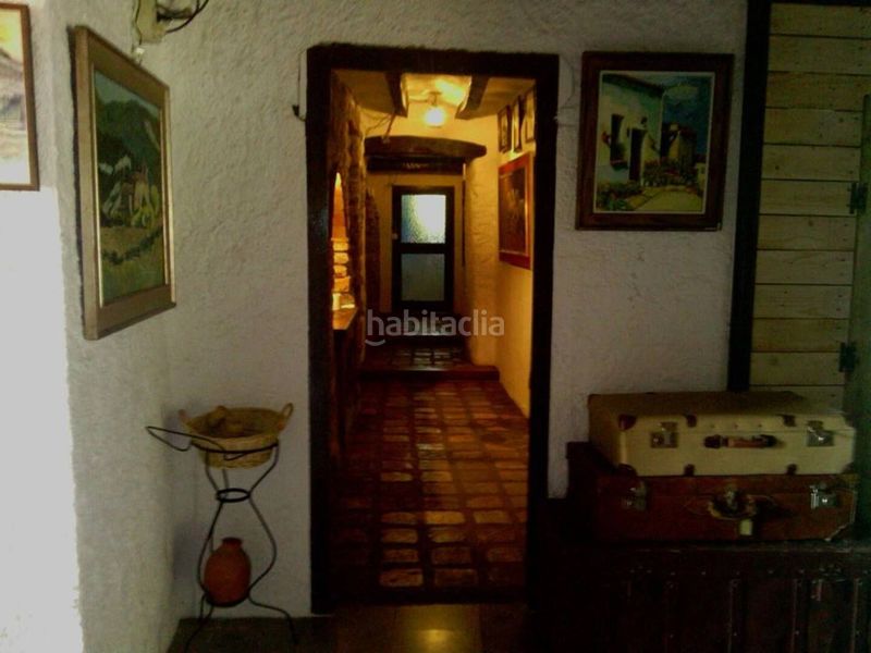 Foto 795d934d-444c-4662-82ad-ce48f171ae1d. Casa amb calefacció a Sales de Llierca