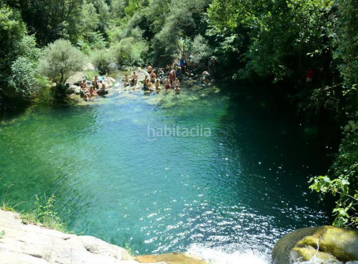 Foto a3dd94cb-bd1c-4070-b0cc-4e1af91640c4. Casa amb calefacció a Sales de Llierca