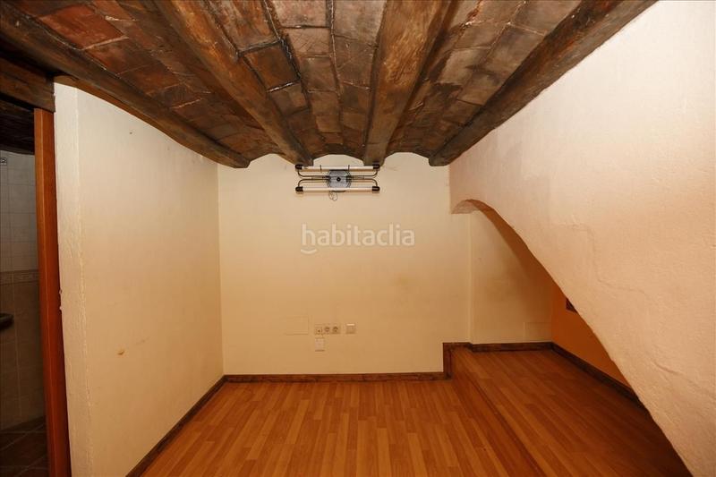 Foto aafa37d6-0668-415e-9909-1b93b2fef39f. Casa adossada amb calefacció a Bisbal d´Empordà (La)