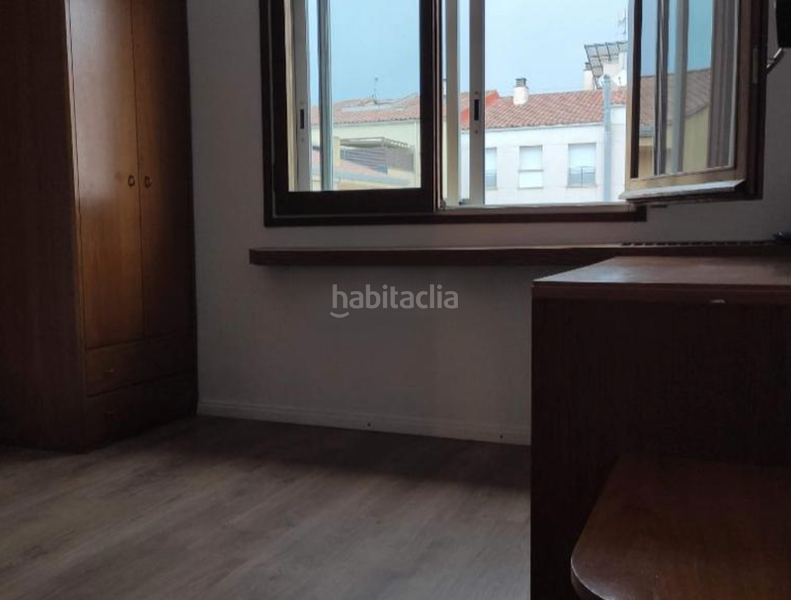 Foto b97f52e5-73e4-4d51-b3ec-74fcebd01fc6. Etagenwohnung mit heizung in La Devesa Girona