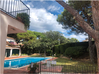 Flat in Calella de Palafrugell. Tu refugio mediterráneo en calella de palafrugell  mar, calma y