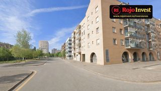 Office space in Eixample Sud-Migdia. Loft reformado con encanto en eixample de girona uso profesional