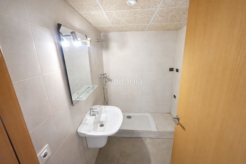 Foto c5a76d6f-49ba-4a42-a4b6-bd76c9c7d995. Pis a Celrà