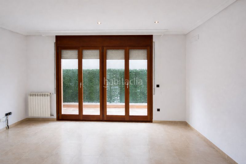 Foto 37463a24-cad6-480d-9420-4f01fc67998e. Casa amb calefacció a Olot