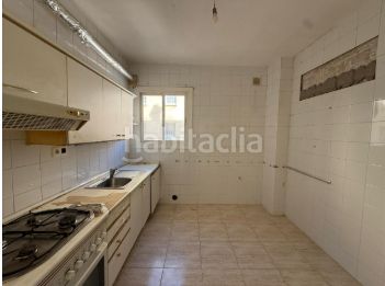 Foto 4af2a234-d369-439d-acf3-476c46e11044. Pis a Eixample-Horta Capallera Figueres