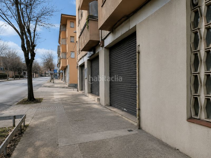 Foto d0423266-29ab-4b86-9593-765067346ea9. Local comercial a Olot
