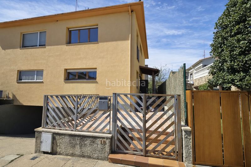 Foto de1499dd-d521-41fc-893c-180e46ccbed2. Casa amb calefacció a Olot