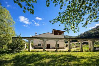 Maison à Bescanó. Masía histórica en bescano