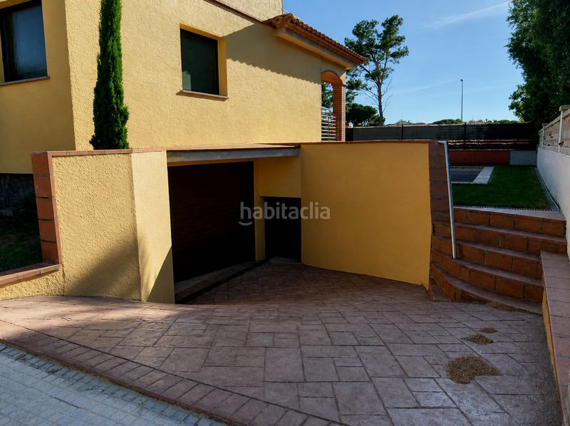 Foto 6809fbc3-78d0-4435-af40-53328c91e28c. Casa amb calefacció aparcament piscina a Riells Escala (L´)