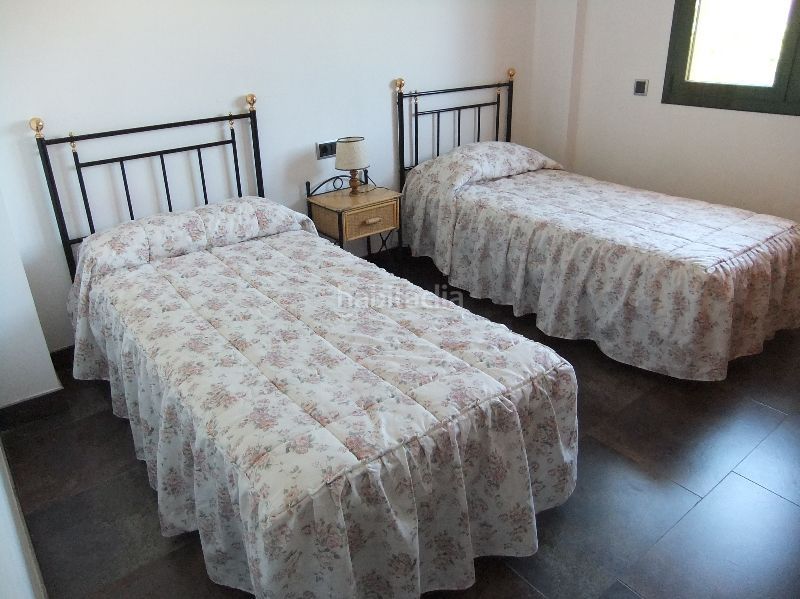 Foto fb8606fa-9e2f-43c0-9787-7f7df0ad2c48. Casa amb calefacció aparcament piscina a Riells Escala (L´)