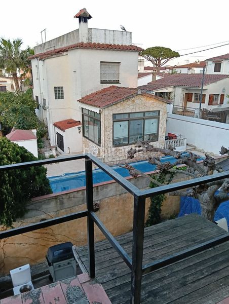 Foto a7efe401-1396-47e3-892f-0c6d1be70009. Casa amb calefacció piscina a Riells Escala (L´)