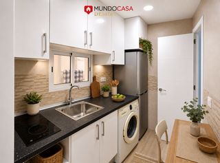 Flat in Nucli Antic. Piso en venta a 100 metros del mar, l escala